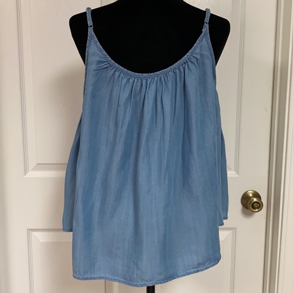 Cato Denim open shoulder 1/4 sleeves blouse-Size Medium - Picture 2 of 9